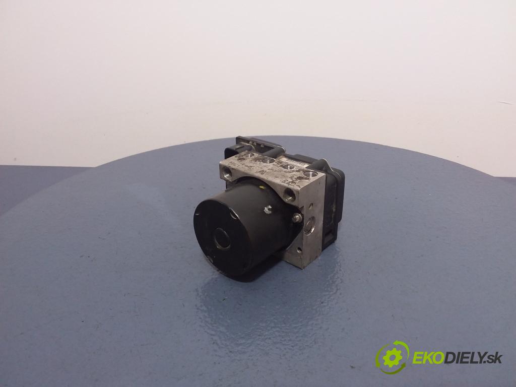Skoda Fabia 2009 čerpadlo ABS x 6R0907379J