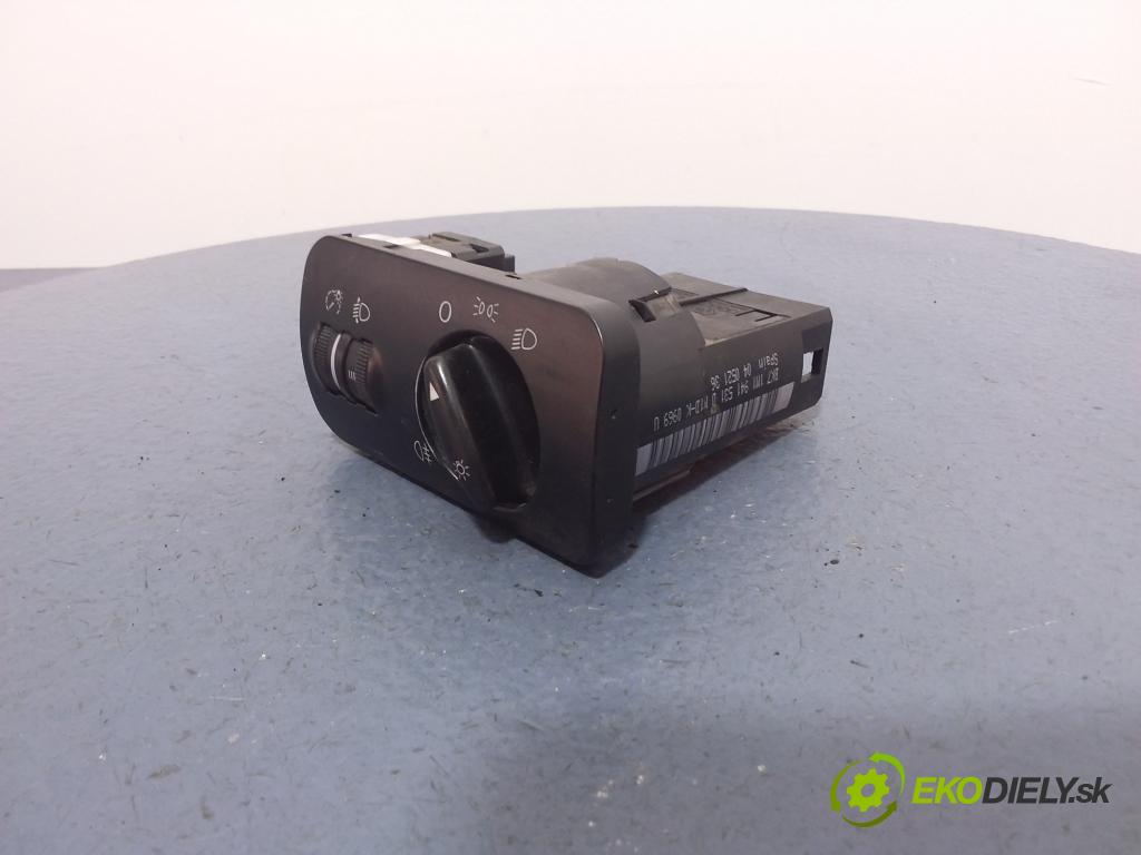 Audi A6 1998 prepínač svetiel 1M1941531D