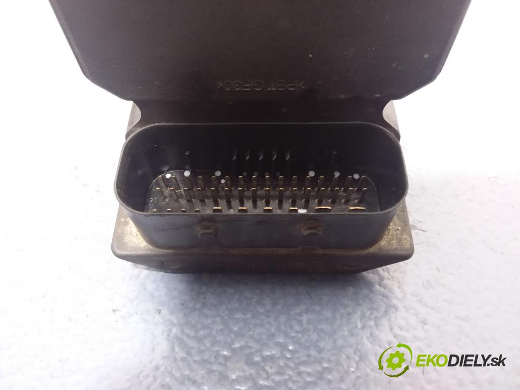 Skoda Fabia 2000 čerpadlo ABS x 6Q0614417D