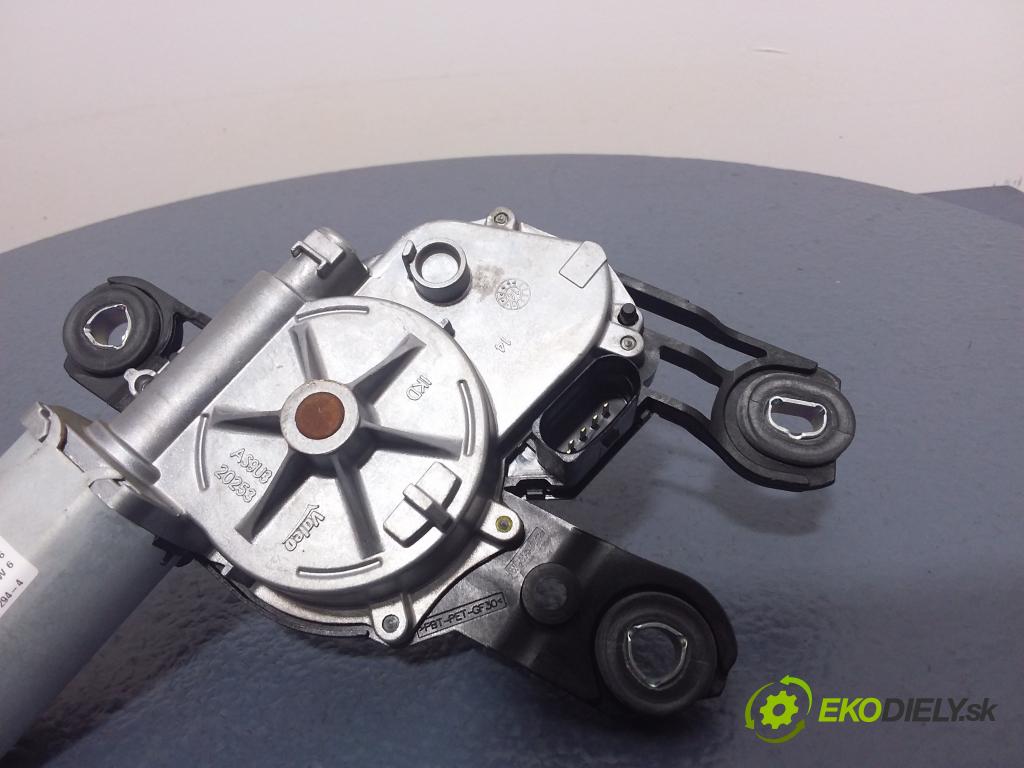 Vw Passat 2014 motor: Stierače: zad 5G0955711A