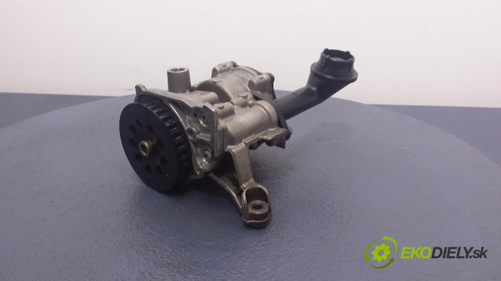 Vw Passat 2014 čerpadlo Olej 04L145208K