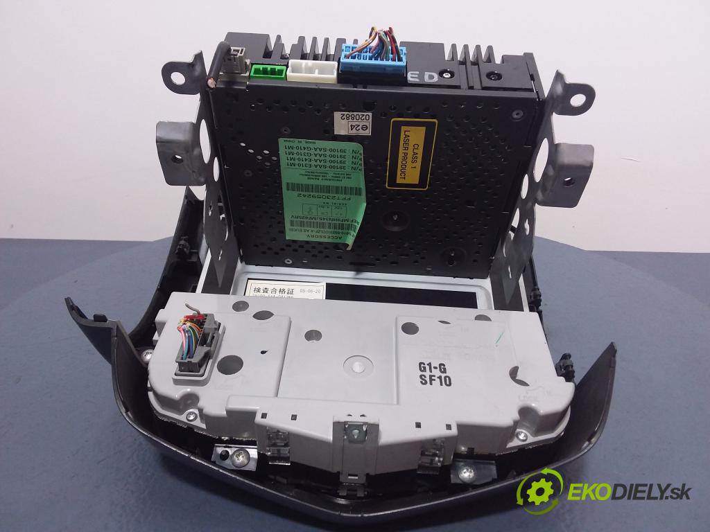 Honda Jazz 2005 Radio I Navigácia: 35750-SAA-G02-M1