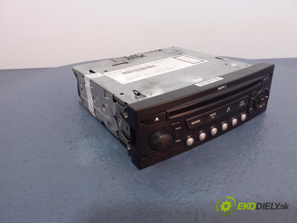 Peugeot 307 2007 Radio I Navigácia: 9660646677