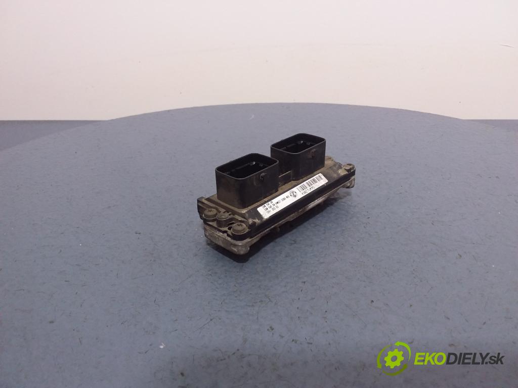 Fiat Panda 2003 riadiaca jednotka Motor: 55192634