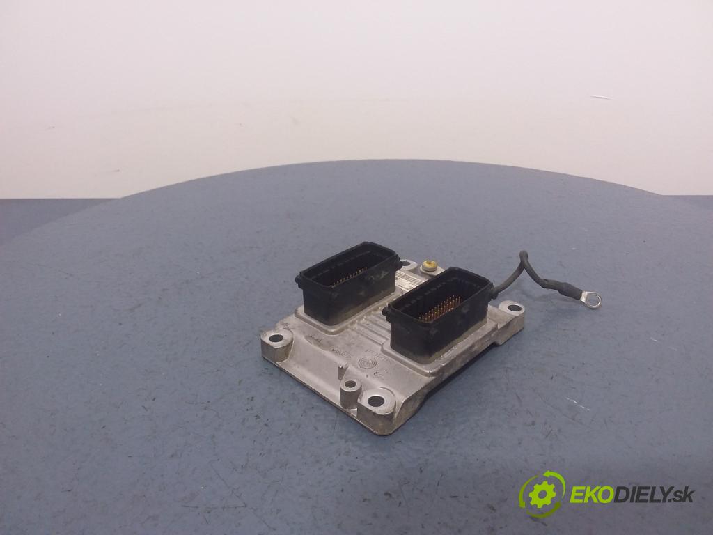 Opel Omega 2000 riadiaca jednotka Motor: 0261206490