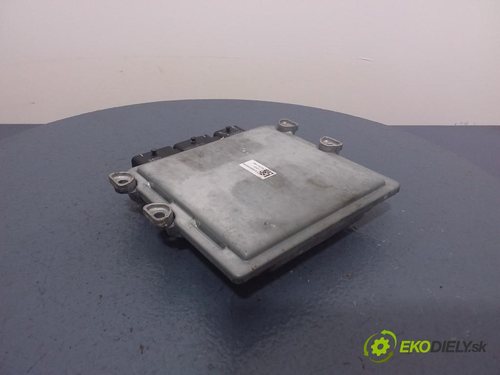 Citroen C4 2006 riadiaca jednotka Motor: 9661835880