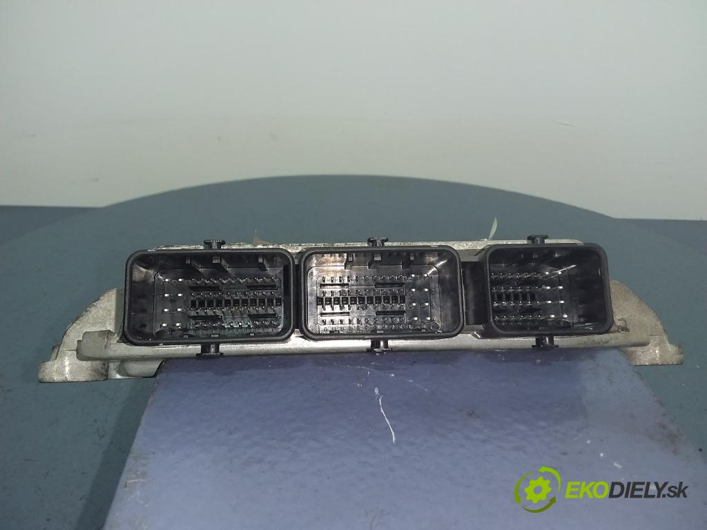 Citroen C4 2006 riadiaca jednotka Motor: 9661835880