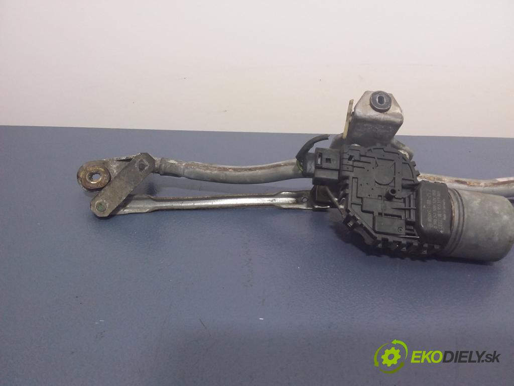 Audi A4 2002 mechanizmus motor: Stierače: Predné 8E1955603D