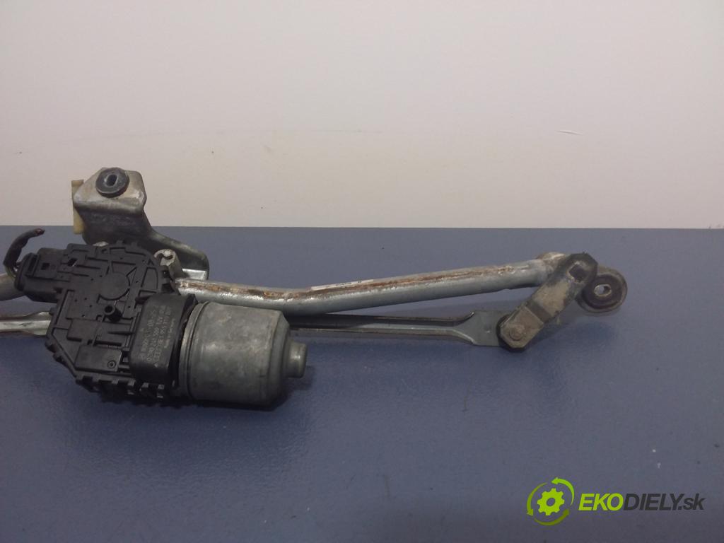 Audi A4 2002 mechanizmus motor: Stierače: Predné 8E1955603D