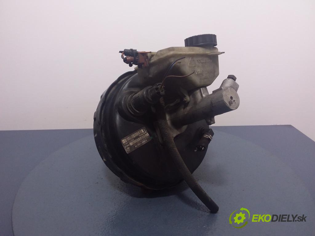 Volvo S60 2001 servo Brzdní: P30714322