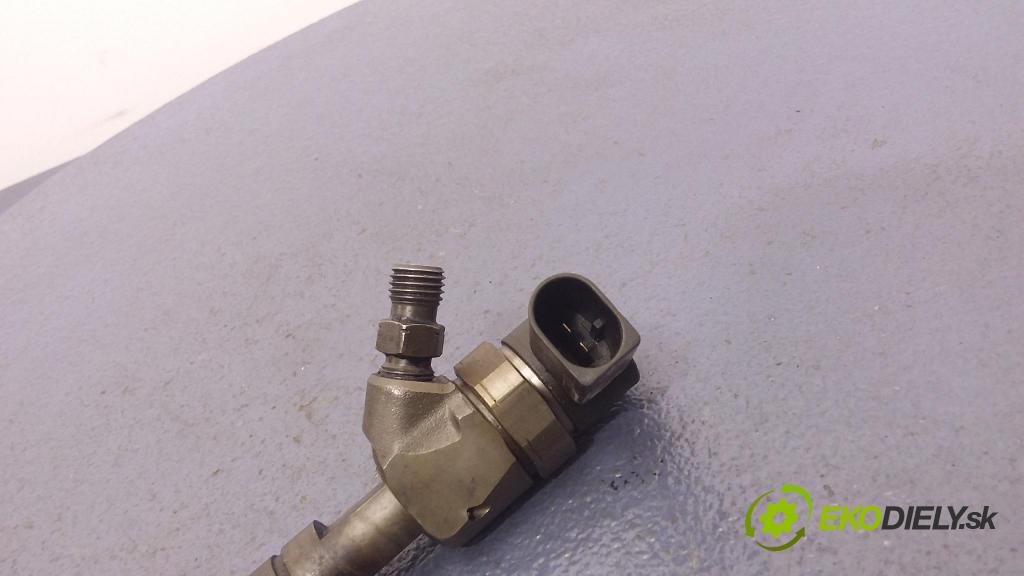 Mercedes S-klasa 2004 vstrek 0445110182