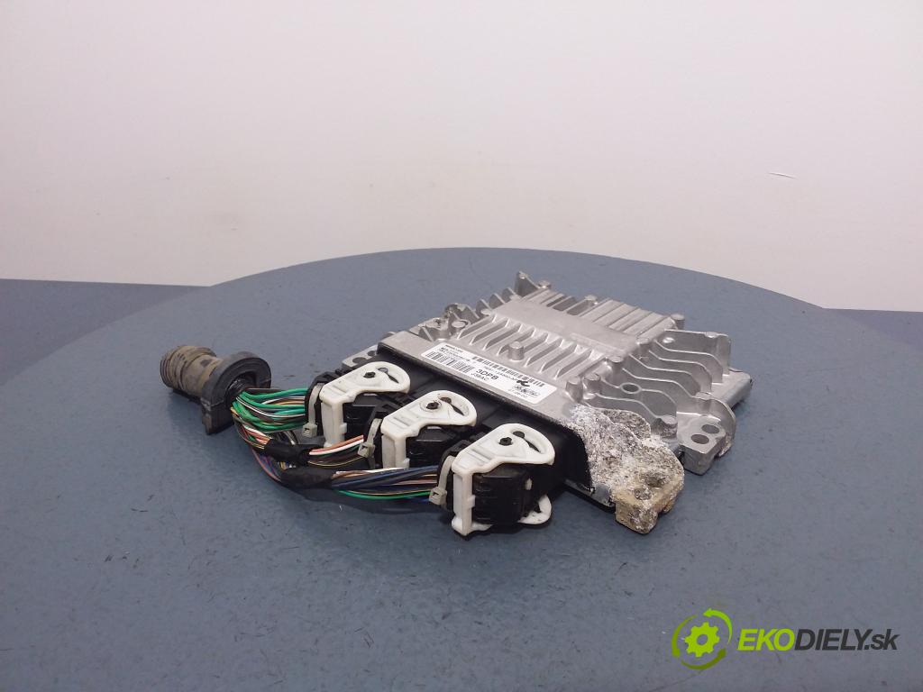 Ford Focus 2007 riadiaca jednotka Motor: 7M51-12A650-AP
