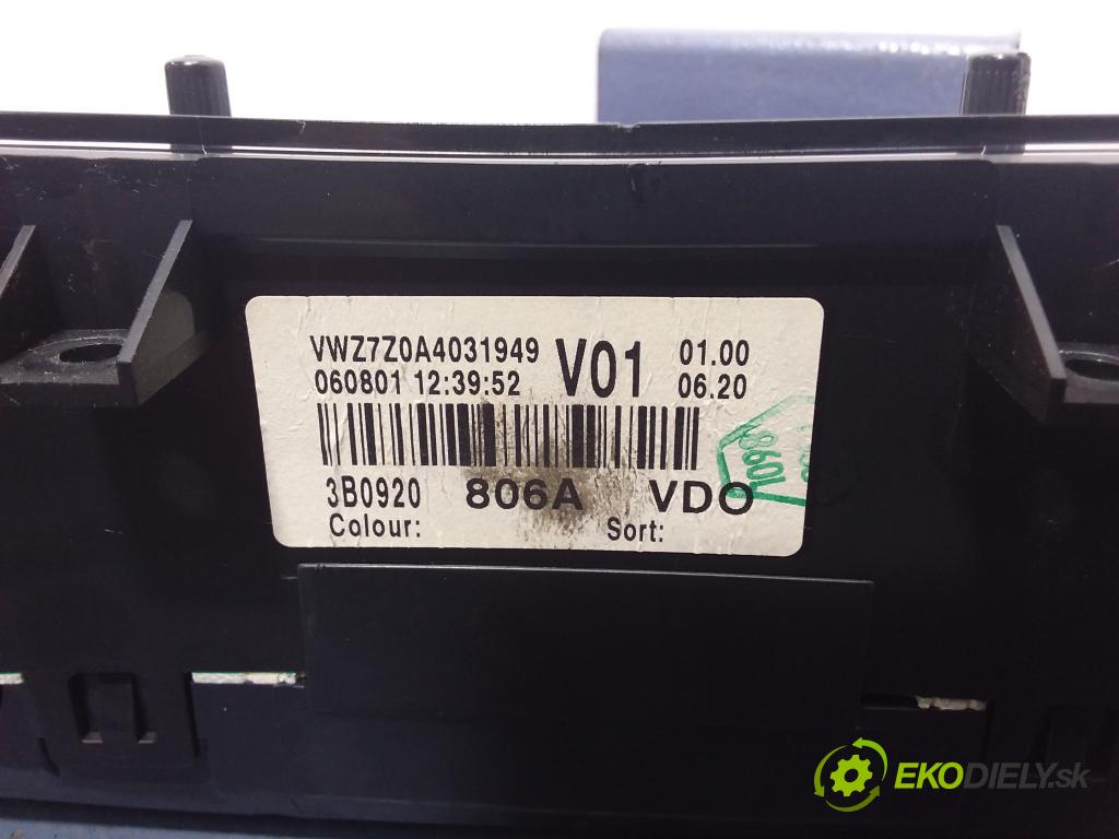 Volkswagen Passat 2001 prístrojovka/ budíky 3B0920806A