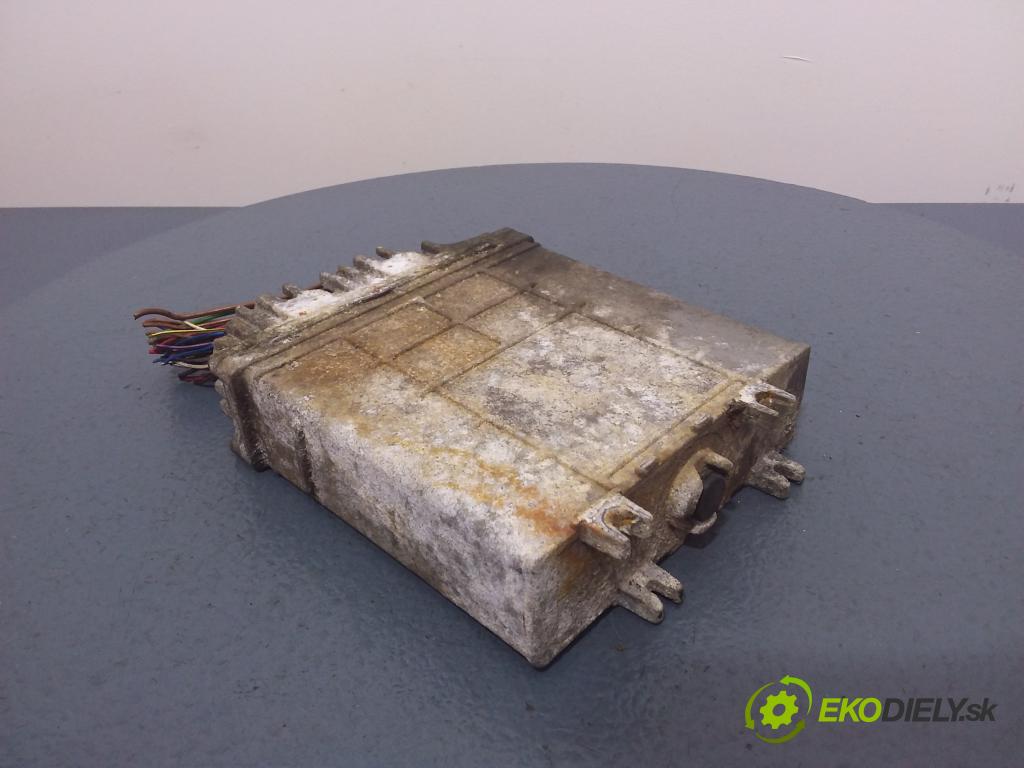 Vw Lt 28 2002 riadiaca jednotka Motor: 074906021AK