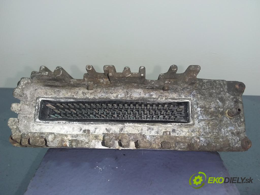 Vw Lt 28 2002 riadiaca jednotka Motor: 074906021AK