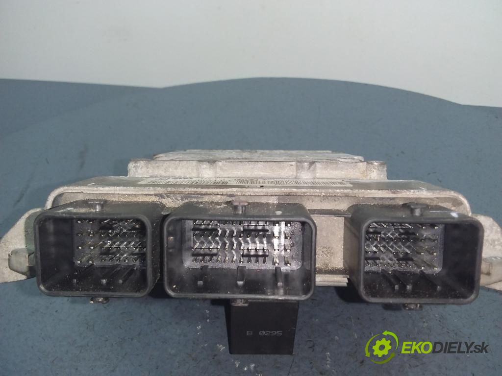 Citroen C3 2003 řídící jednotka Motor: 9650670480