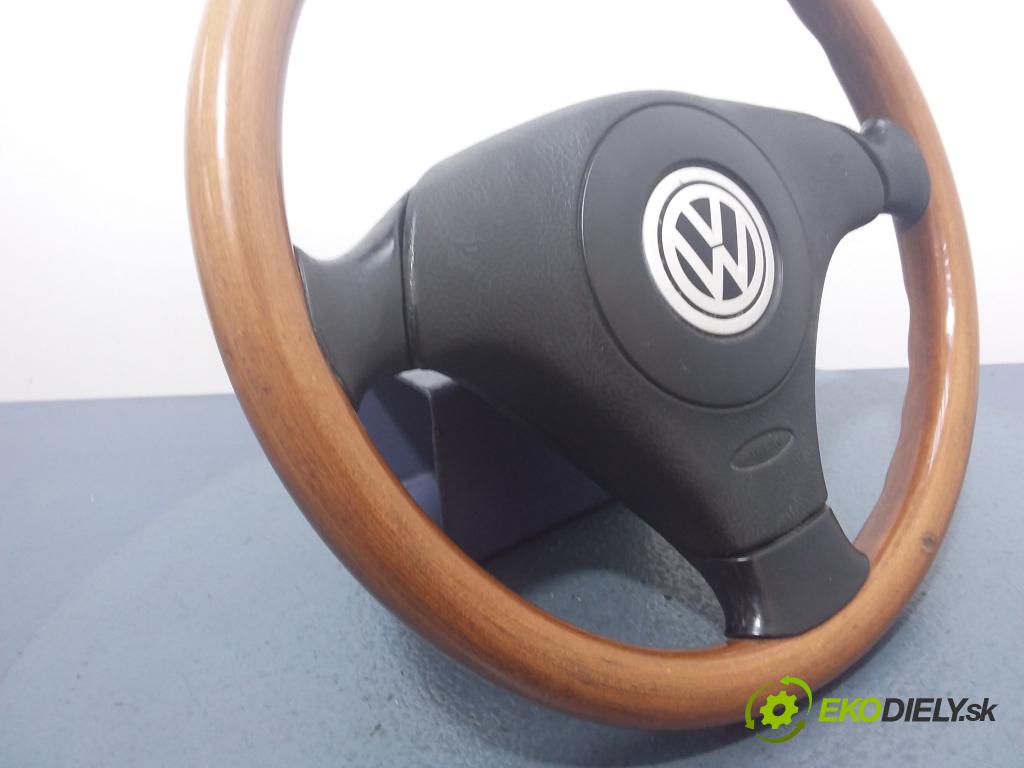 Volkswagen Bora 1999 volant 3B0419091AD
