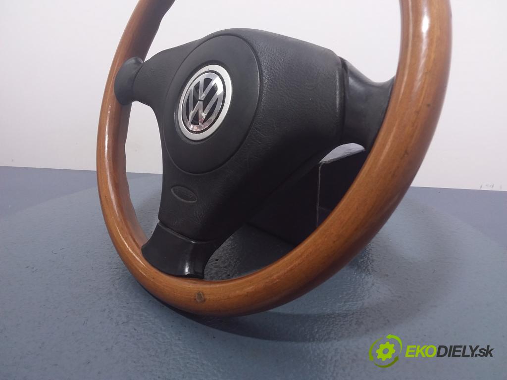 Volkswagen Bora 1999 volant 3B0419091AD