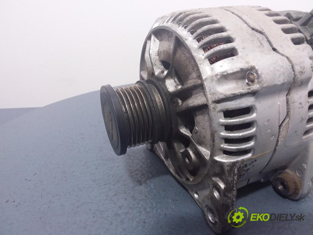 Volkswagen Passat 1996 Alternator 037903025D