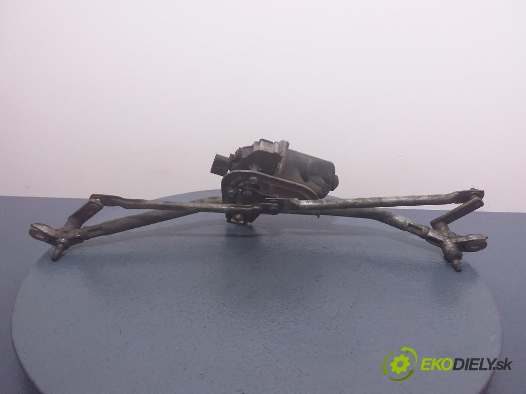 Audi A6 2000 mechanismus motorek Stěrače: před 8D1955113C