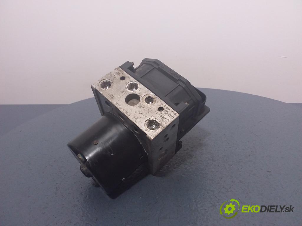 Skoda Fabia 2004 čerpadlo ABS x 6Q0614117E