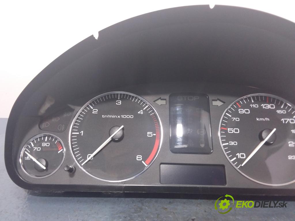 Peugeot 407 2006 prístrojovka/ budíky 9658137280