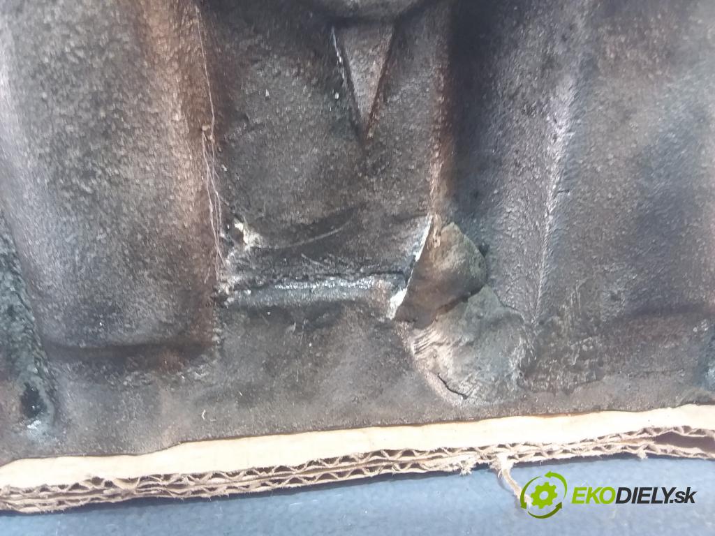 Daewoo Korando 1999 hlava Motor: 6020161701