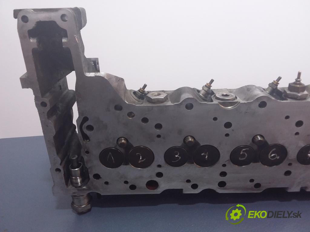 Daewoo Korando 1999 hlava Motor: 6020161701