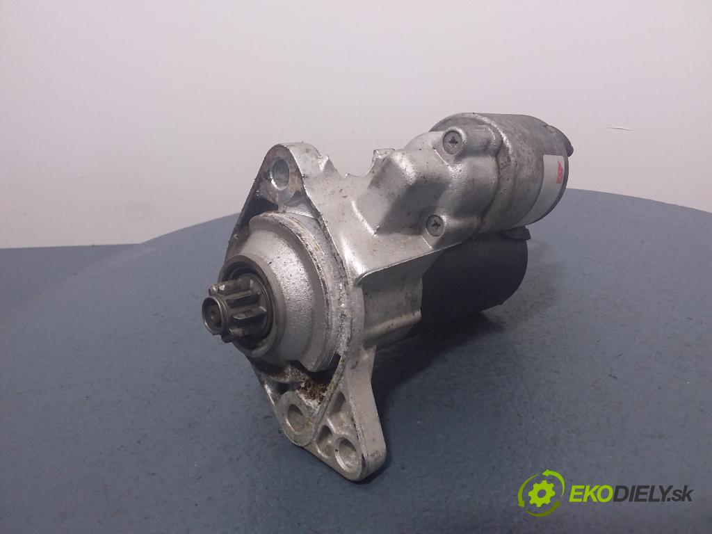 Skoda Octavia 2003 štartér 020911023F
