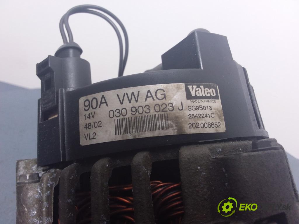Skoda Octavia 2003 Alternator 030903023J