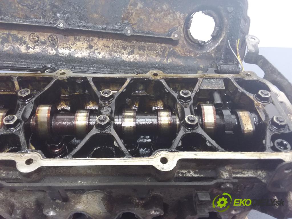 Skoda Octavia 2003 hlava Motor: 06B103373T