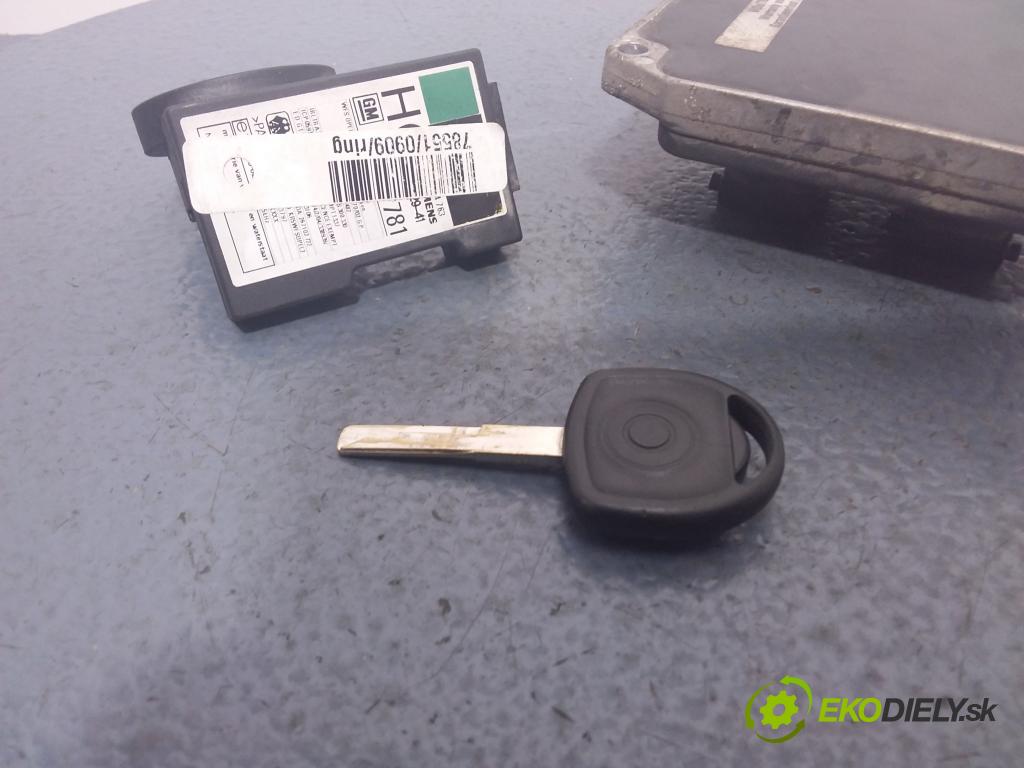 Opel Vectra 1999 řídící jednotka Motor: 90569370