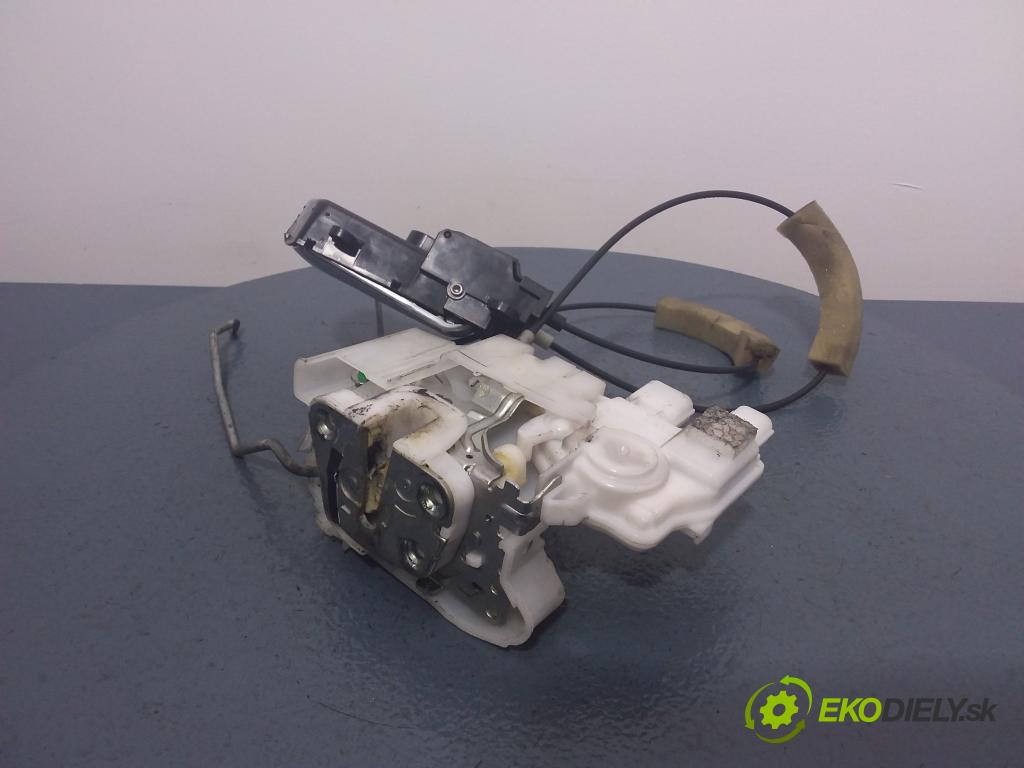 Subaru Legacy 2008 zámek dveře před Levý: 08414