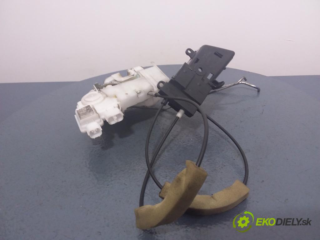 Subaru Legacy 2008 zámek dveře před Levý: 08414