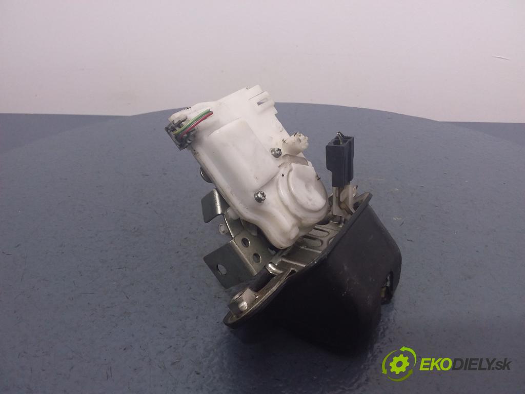 Subaru Legacy 2008 zámek Klapky: kufr 01
