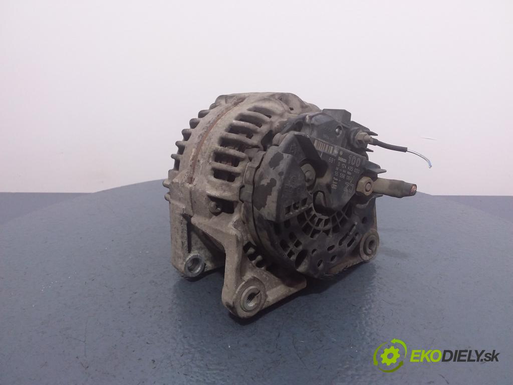 Opel Astra 2006 Alternator 55556067