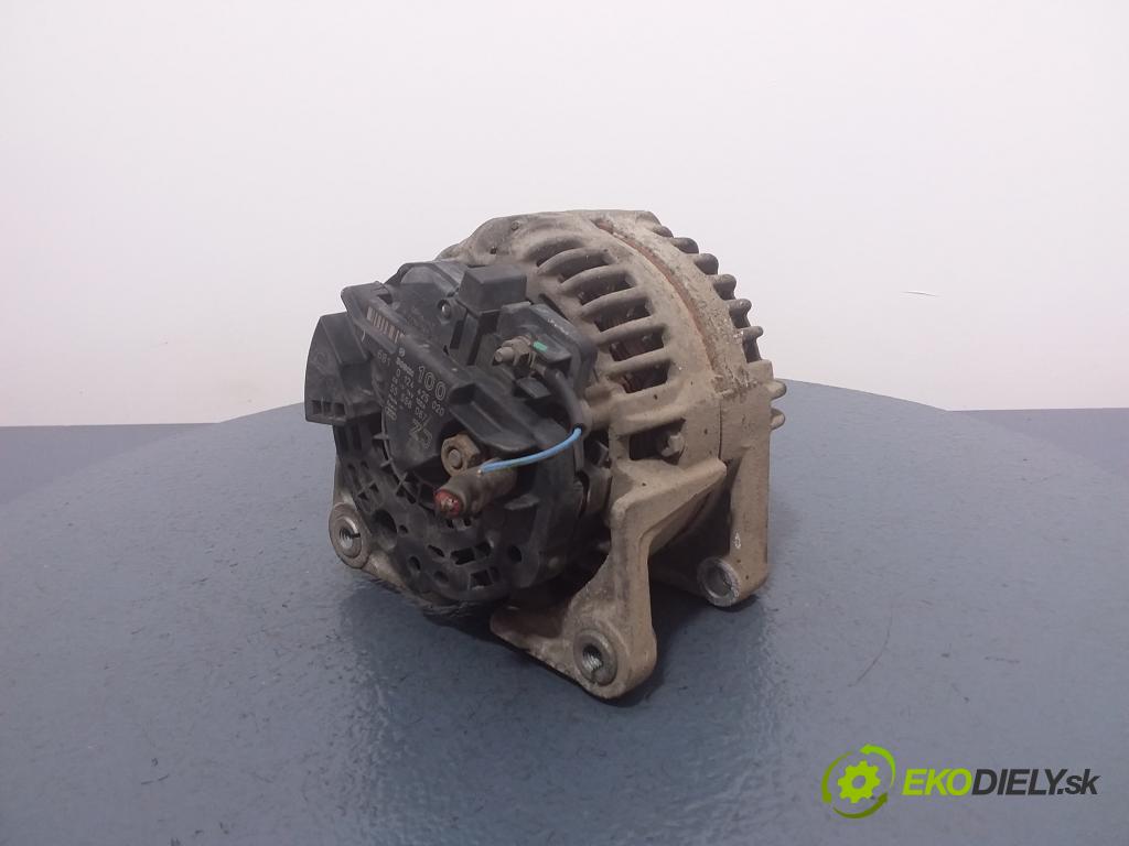 Opel Astra 2006 Alternator 55556067