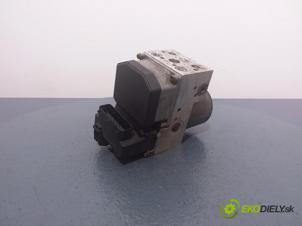 Audi A6 2000 čerpadlo ABS x 3B0614111HL
