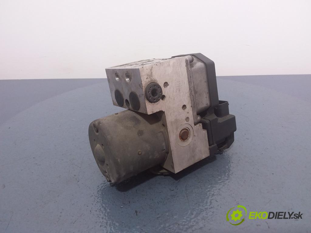 Audi A6 2000 čerpadlo ABS x 3B0614111HL