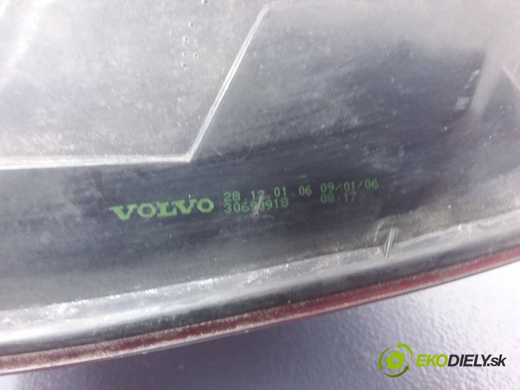 Volvo V50  2005 100 kW COMBI 5D 2.0D 136KM Svetlo zadné ľavé 30698918