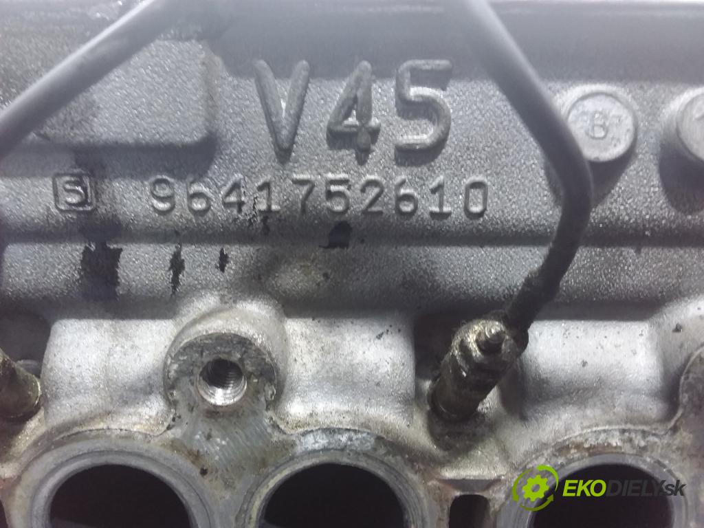 Peugeot 407 2006 hlava Motor: 9641752610