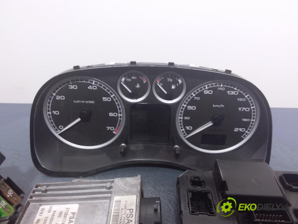 Peugeot 307 2003 řídící jednotka Motor: 9646185180