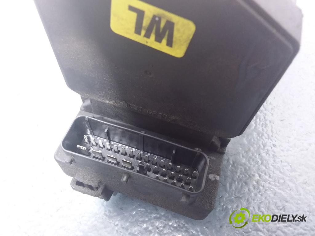 Opel Omega 2002 čerpadlo ABS x 0265202512