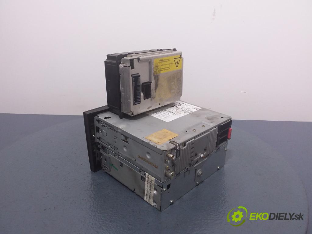 Opel Omega 2002 Radio I Navigácia: 24418953
