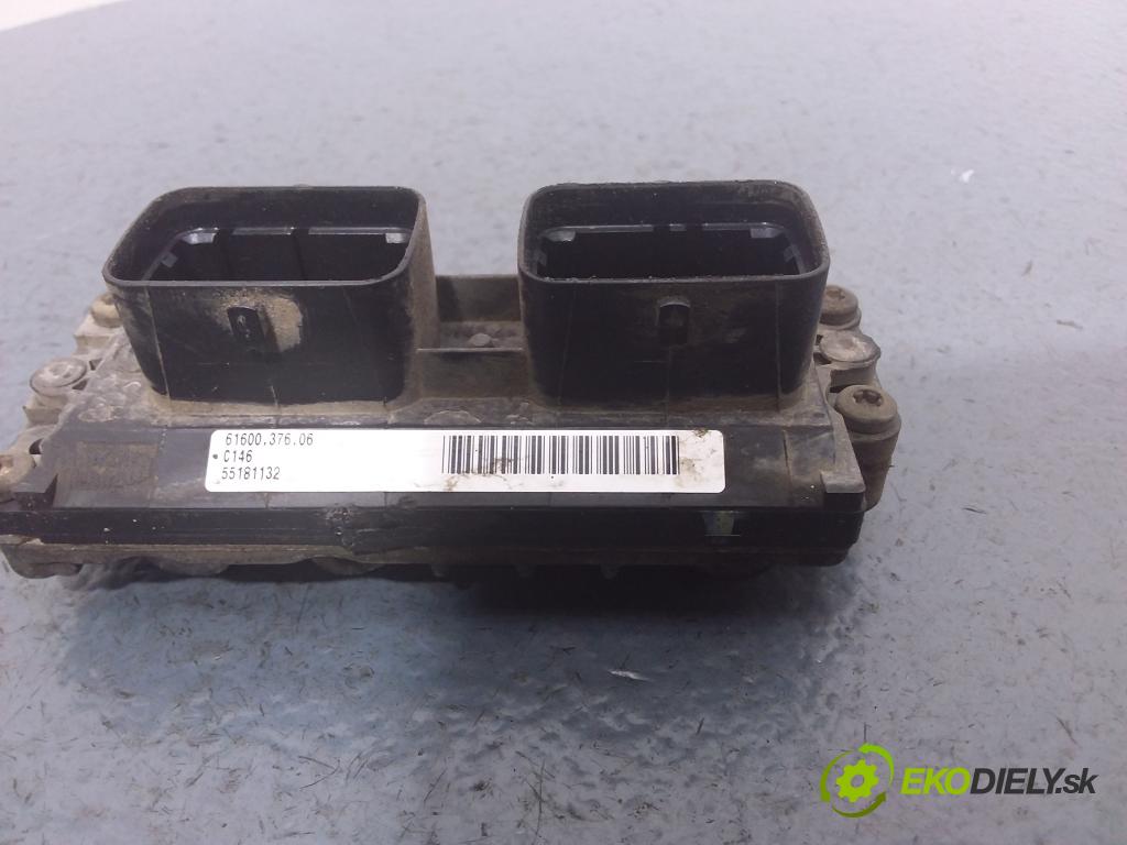 Fiat Punto 2003 řídící jednotka Motor: 55181132