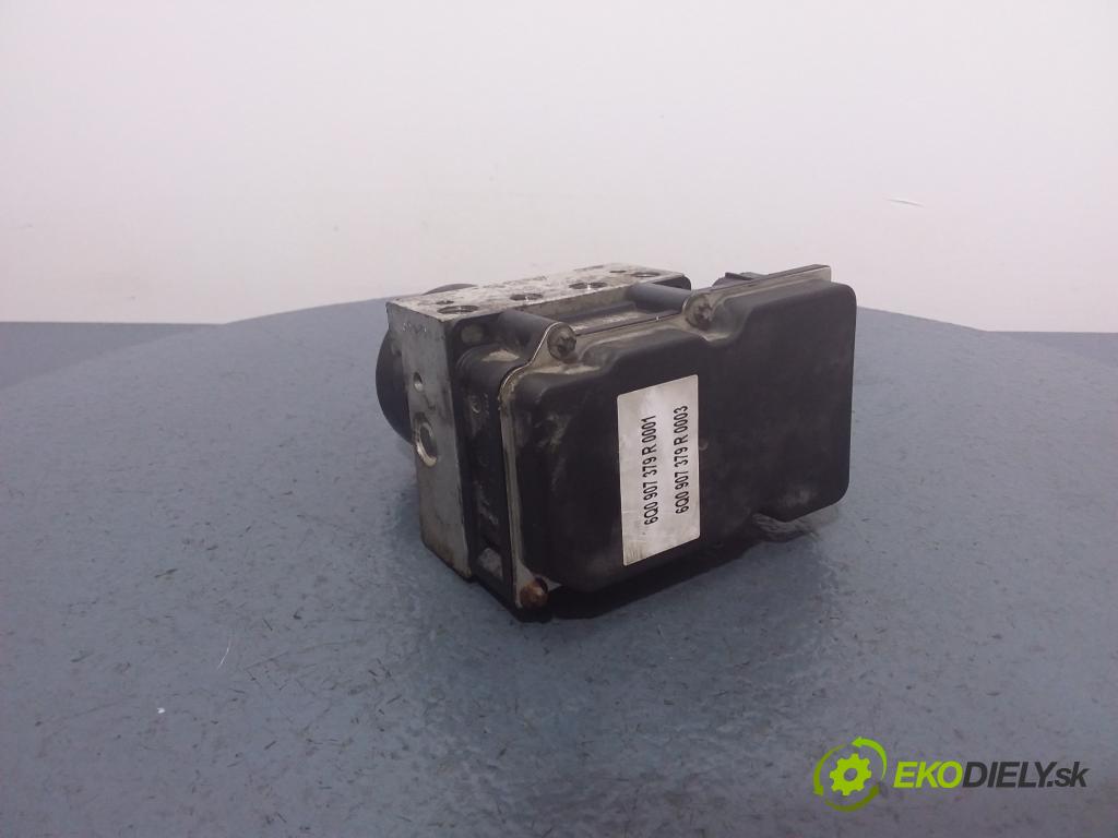 Volkswagen Polo 2002 čerpadlo ABS x 6Q0907379R
