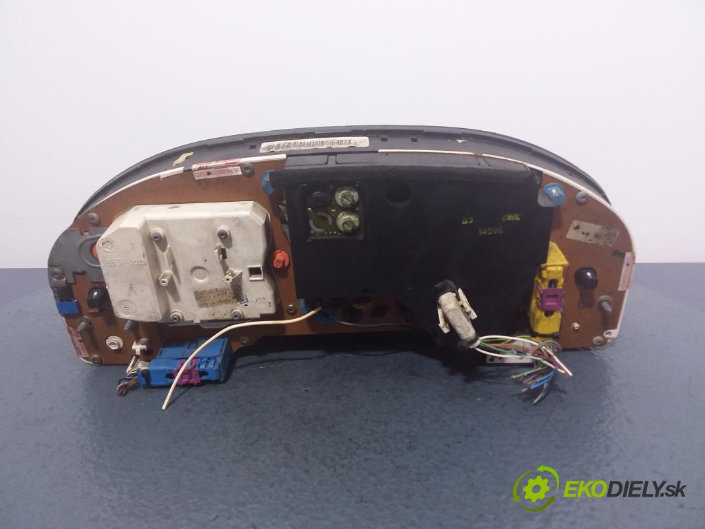 Audi 80 1993 prístrojovka/ budíky 8A0919033H