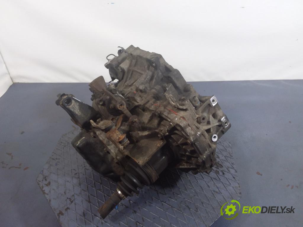 Toyota Corolla 2003 prevodovka Manualna 350(C)