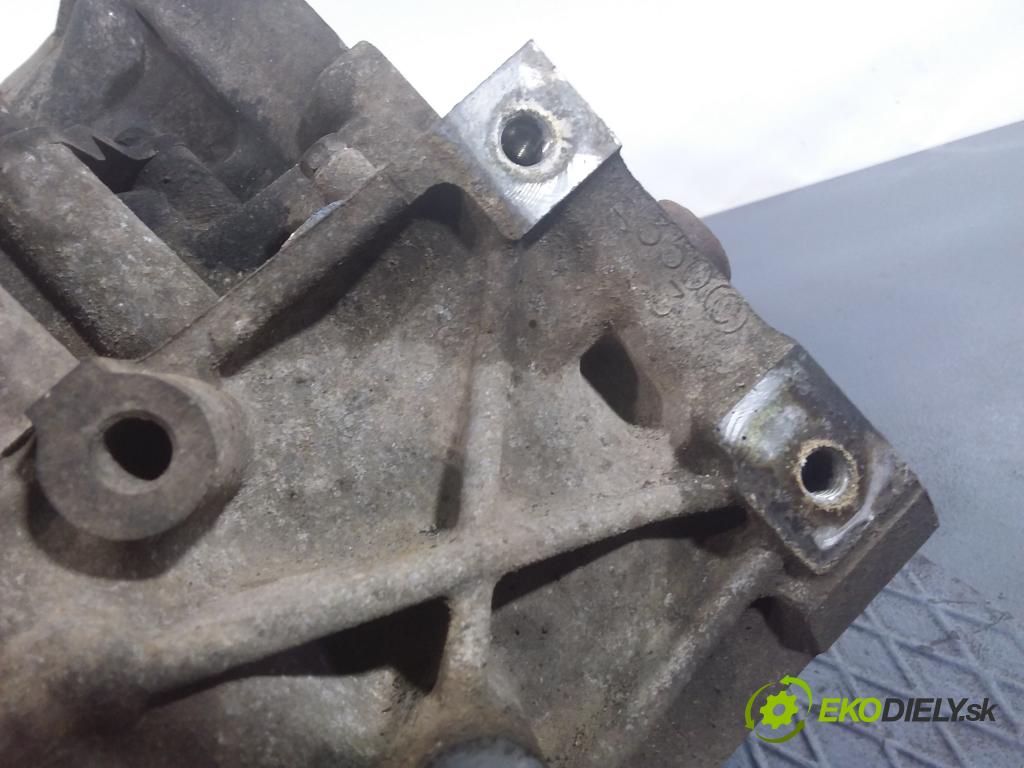 Toyota Corolla 2003 prevodovka Manualna 350(C)
