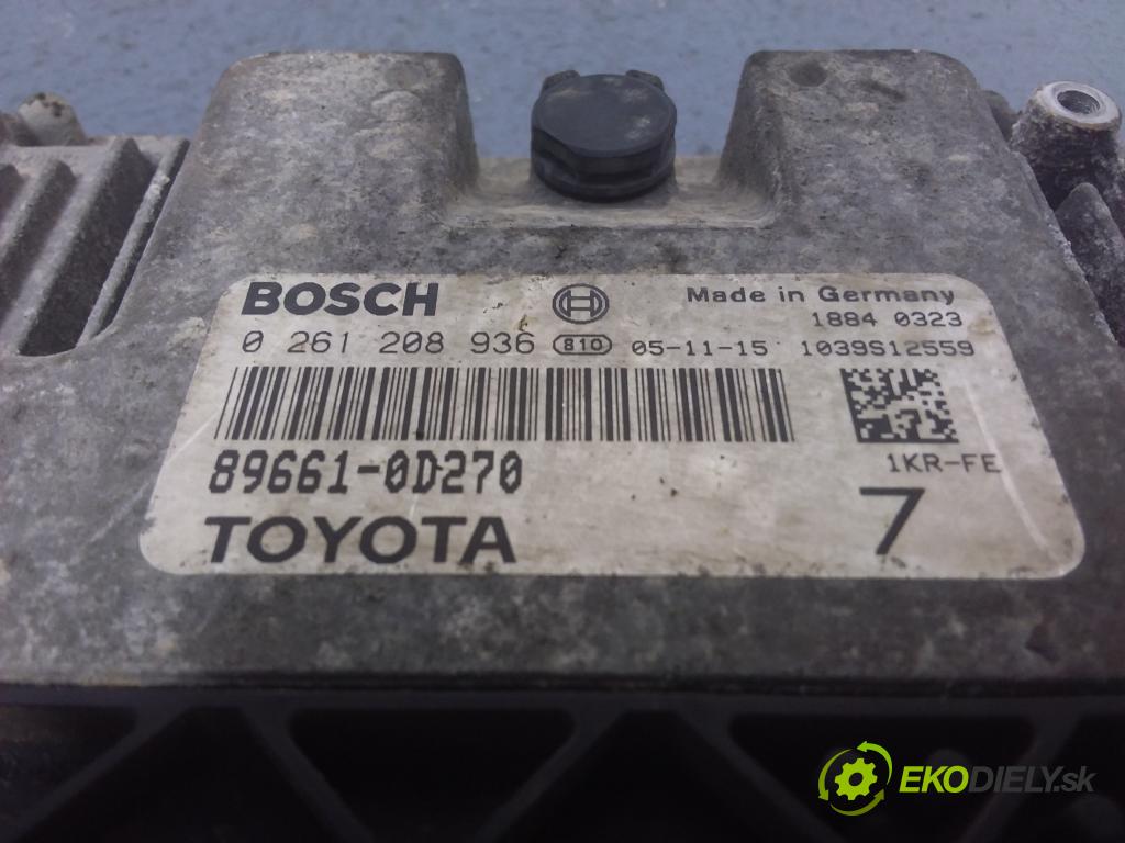Toyota Yaris 2006 řídící jednotka Motor: 89661-0D270